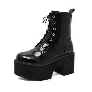 Chunky Platform Boots: Y2K Fashion, Coquette Style, and Aesthetic Vibes