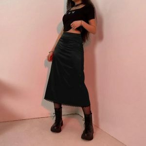 Y2K Fashion Bubble Skirt - Dark Coquette & Acubi Aesthetic Outfit