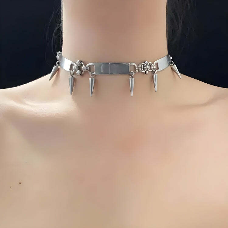 Y2K Fashion Goth Spiked Metal Choker - Coquette & Acubi Aesthetic Jewelry